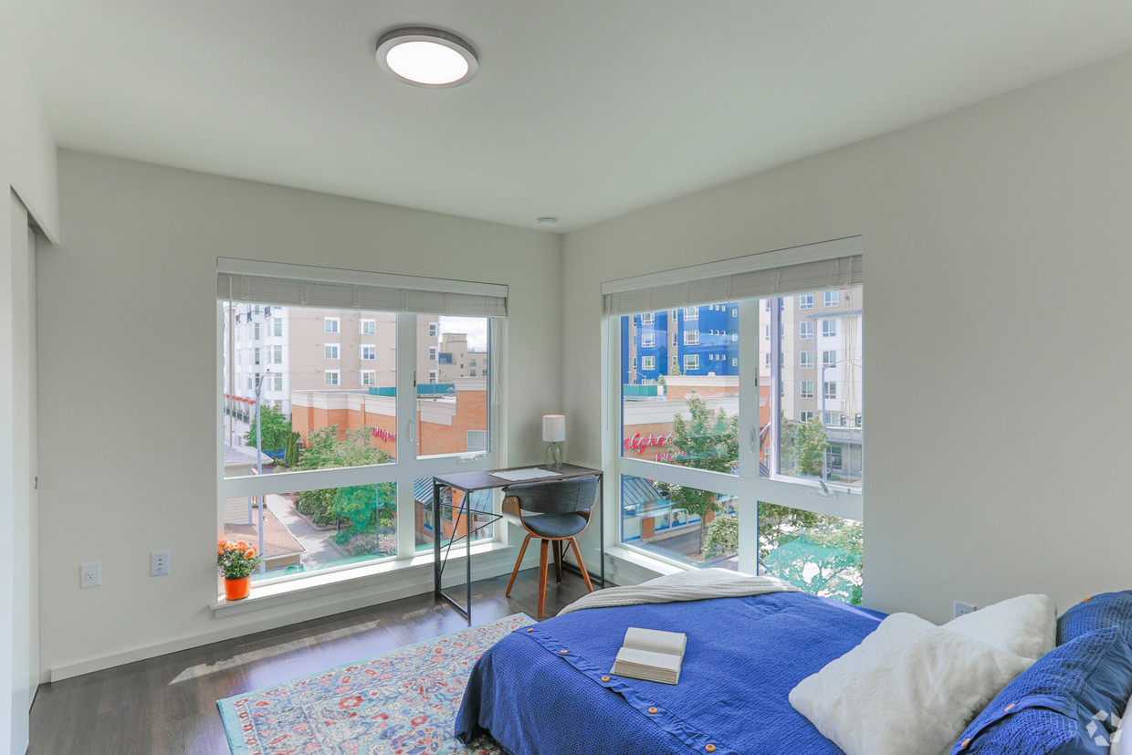 UW Off-Campus Housing | The Stax | Studio, 1- to 3-Bedroom Rentals Available