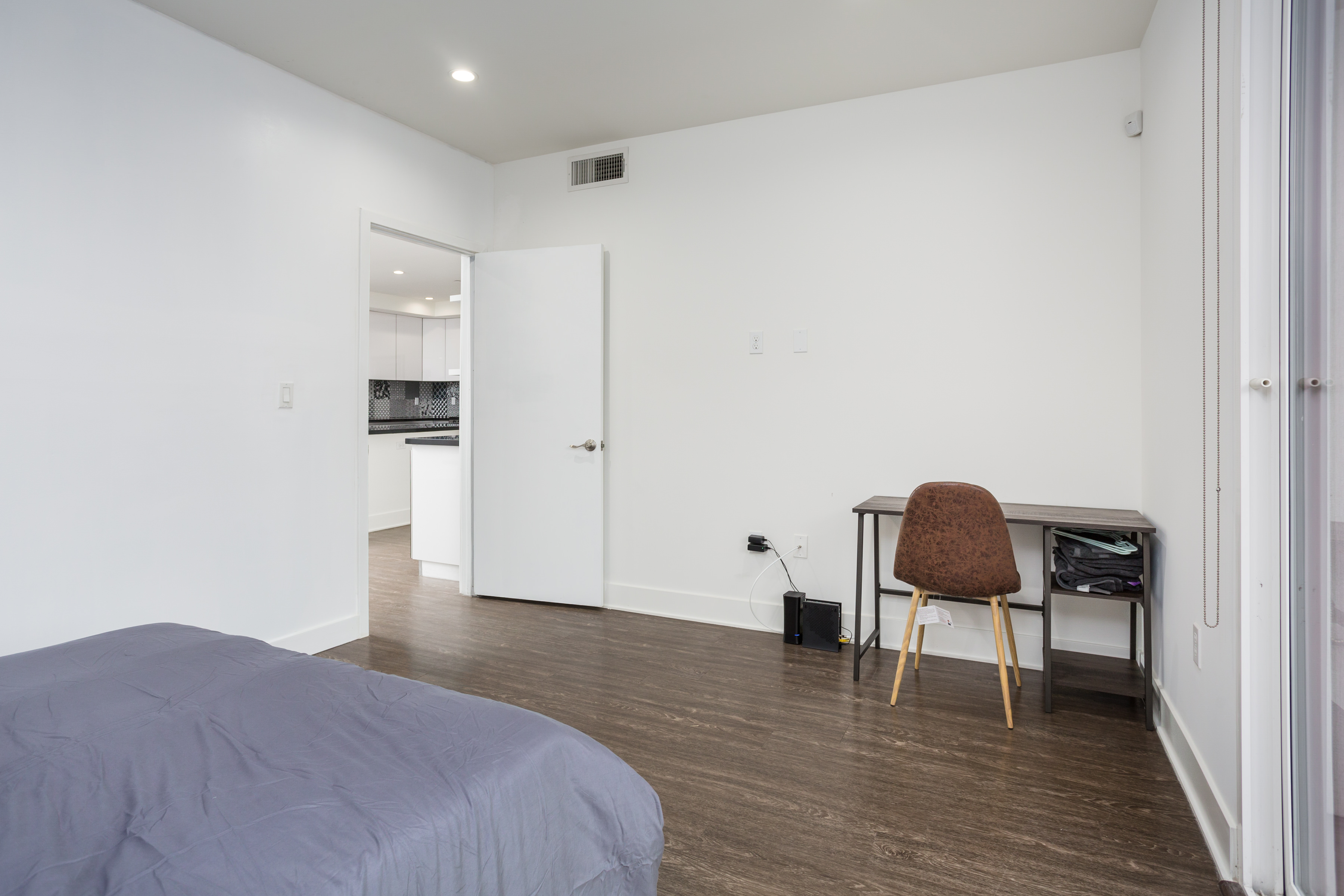 Explore 1868 Kelton Ave near UCLA