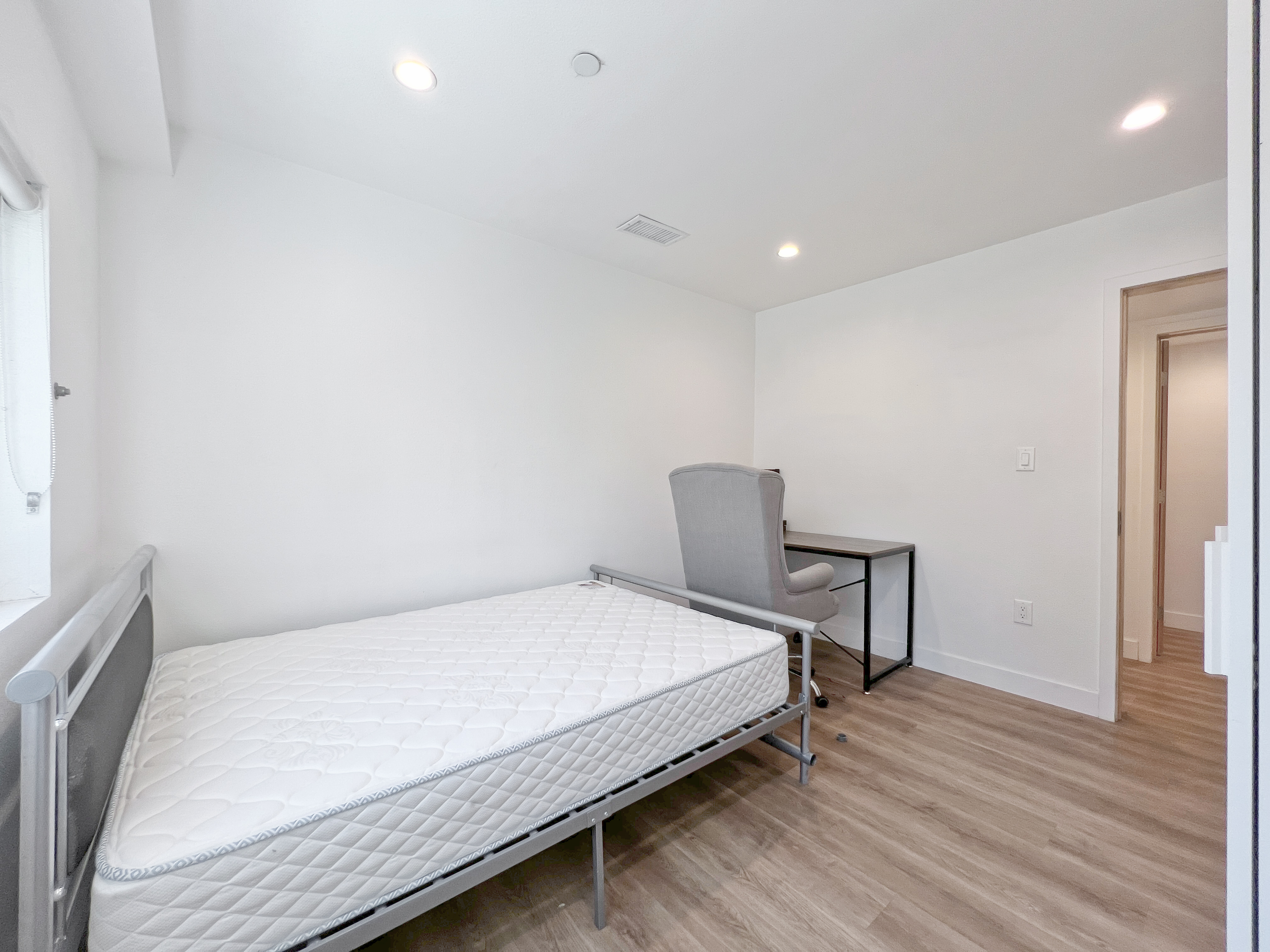 3748 Dalton Ave for rent cerca de USC | 3-Bedroom Off-Campus Options Available
