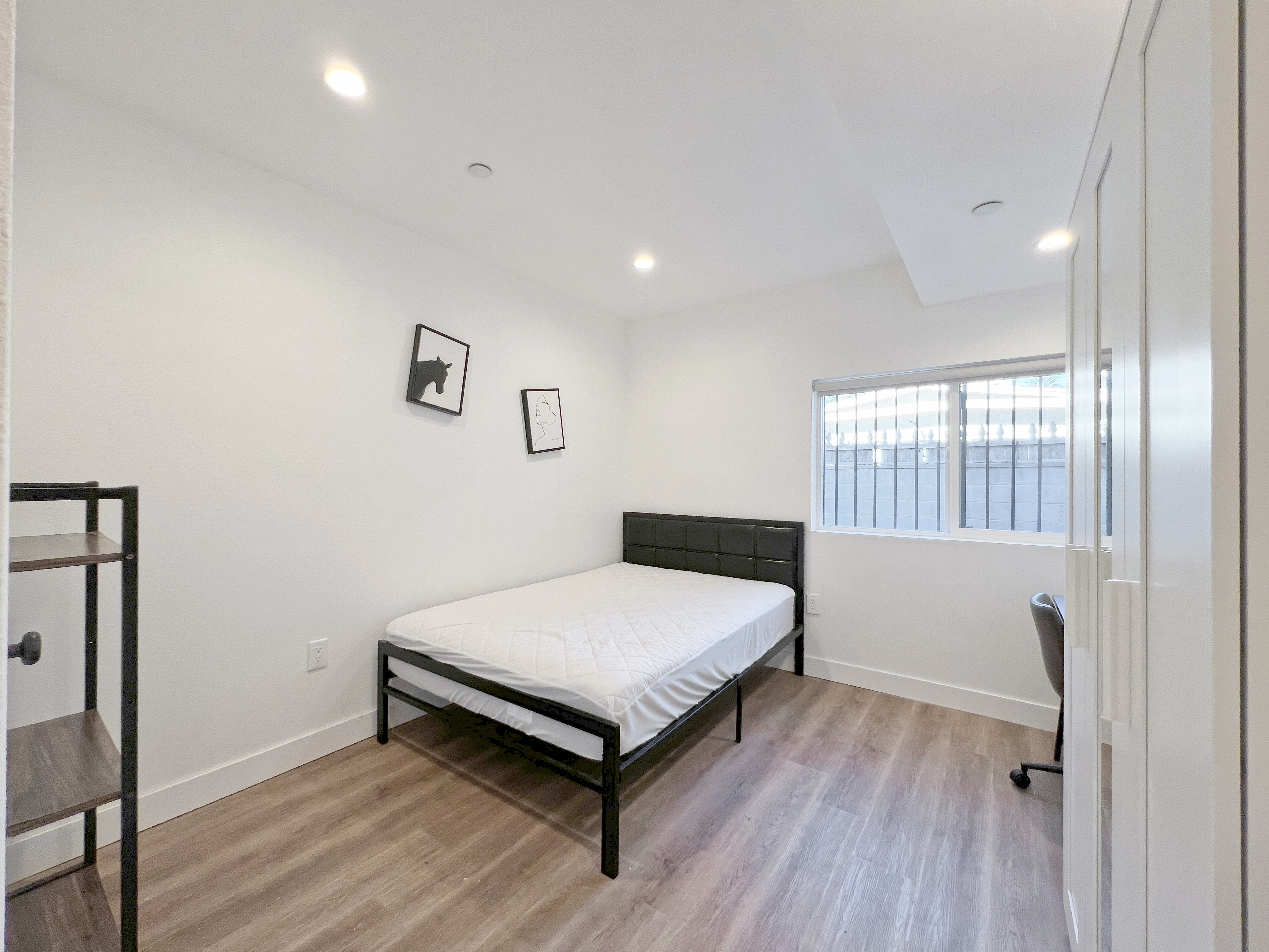 3748 Dalton Ave for rent cerca de USC | 3-Bedroom Off-Campus Options Available