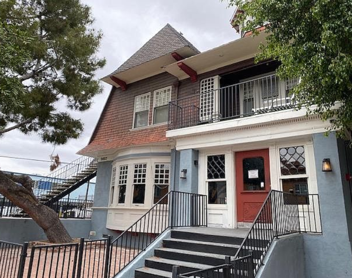 2827 S Hoover St for Rent near USC | Off-Campus Housing