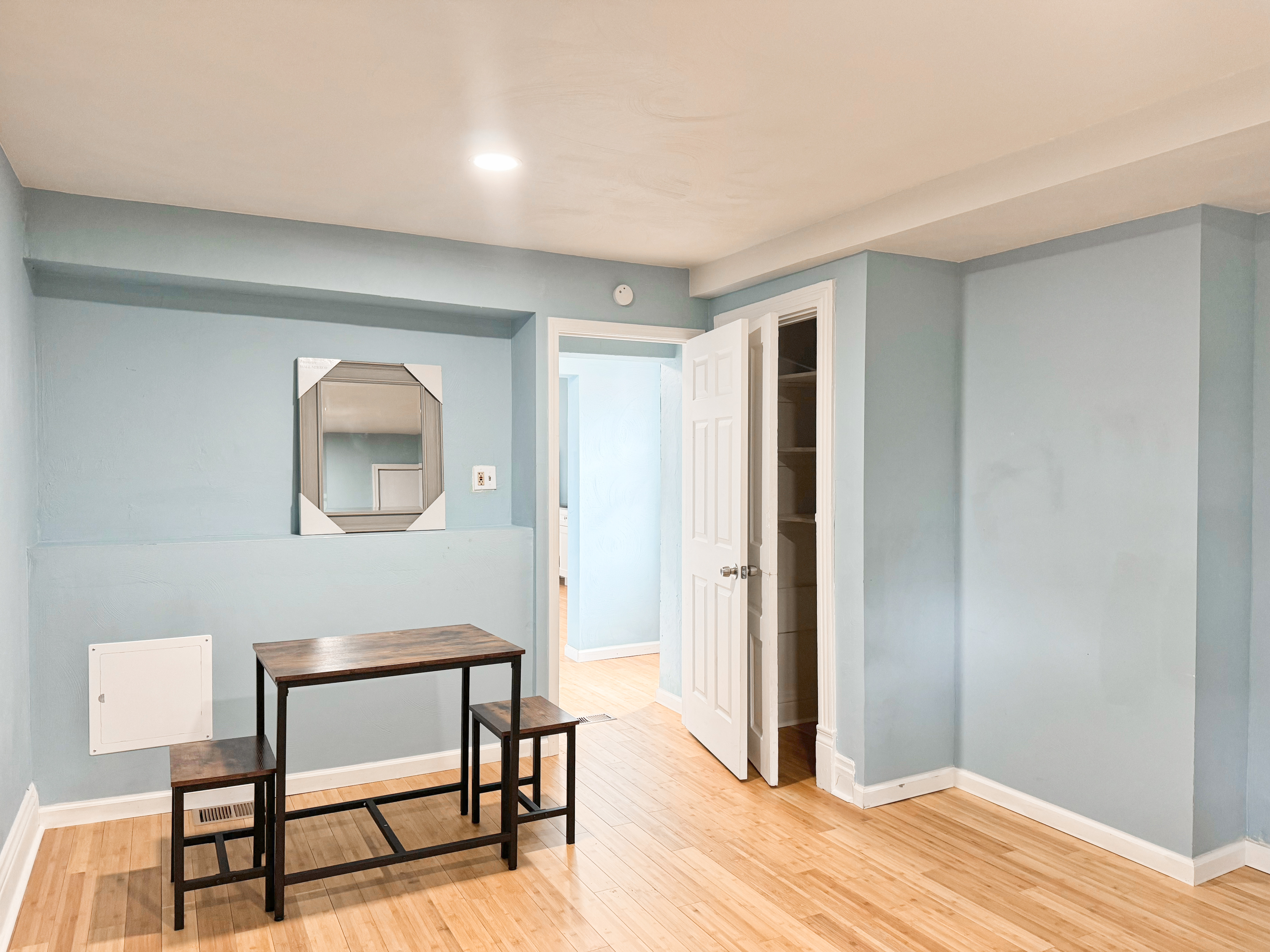 15 Welsford St for Rent near CMU | Off-Campus Apartments