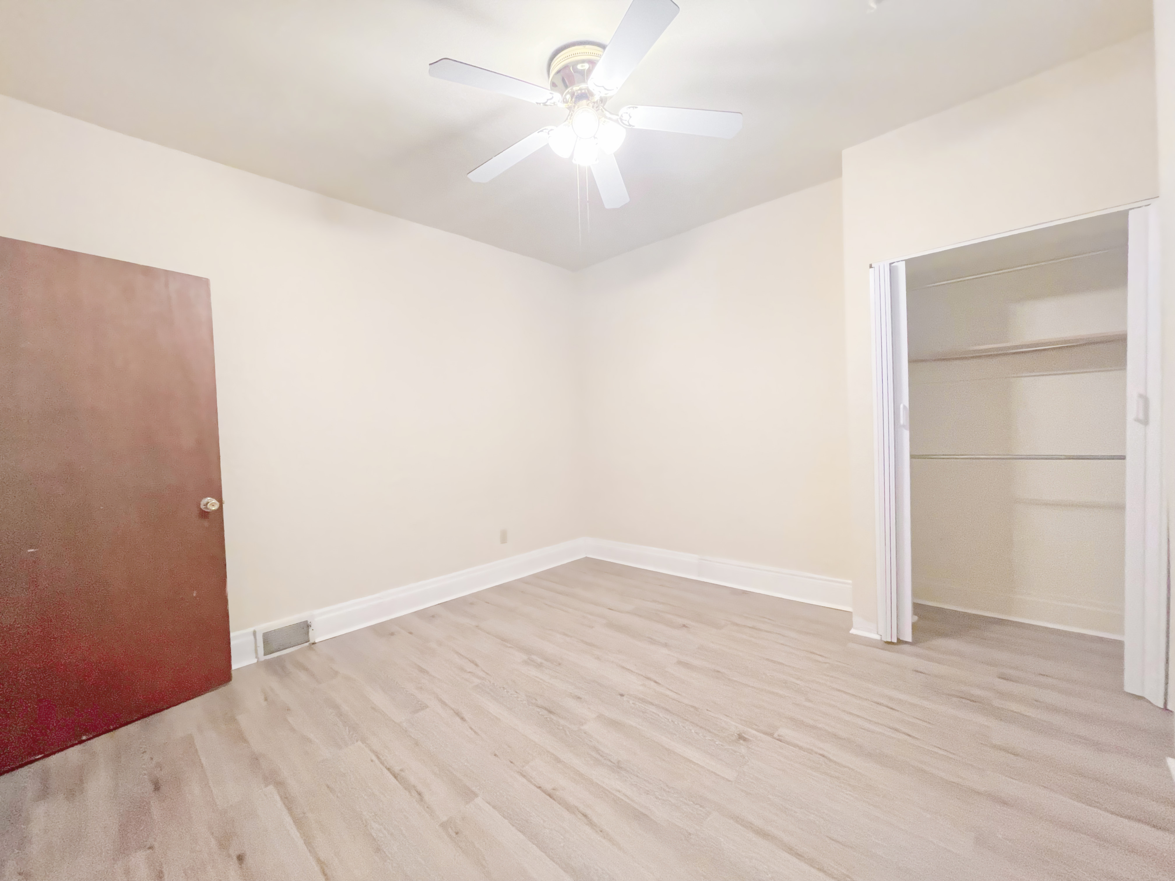 3555 Beechwood Blvd for Rent near CMU | Off-Campus Housing