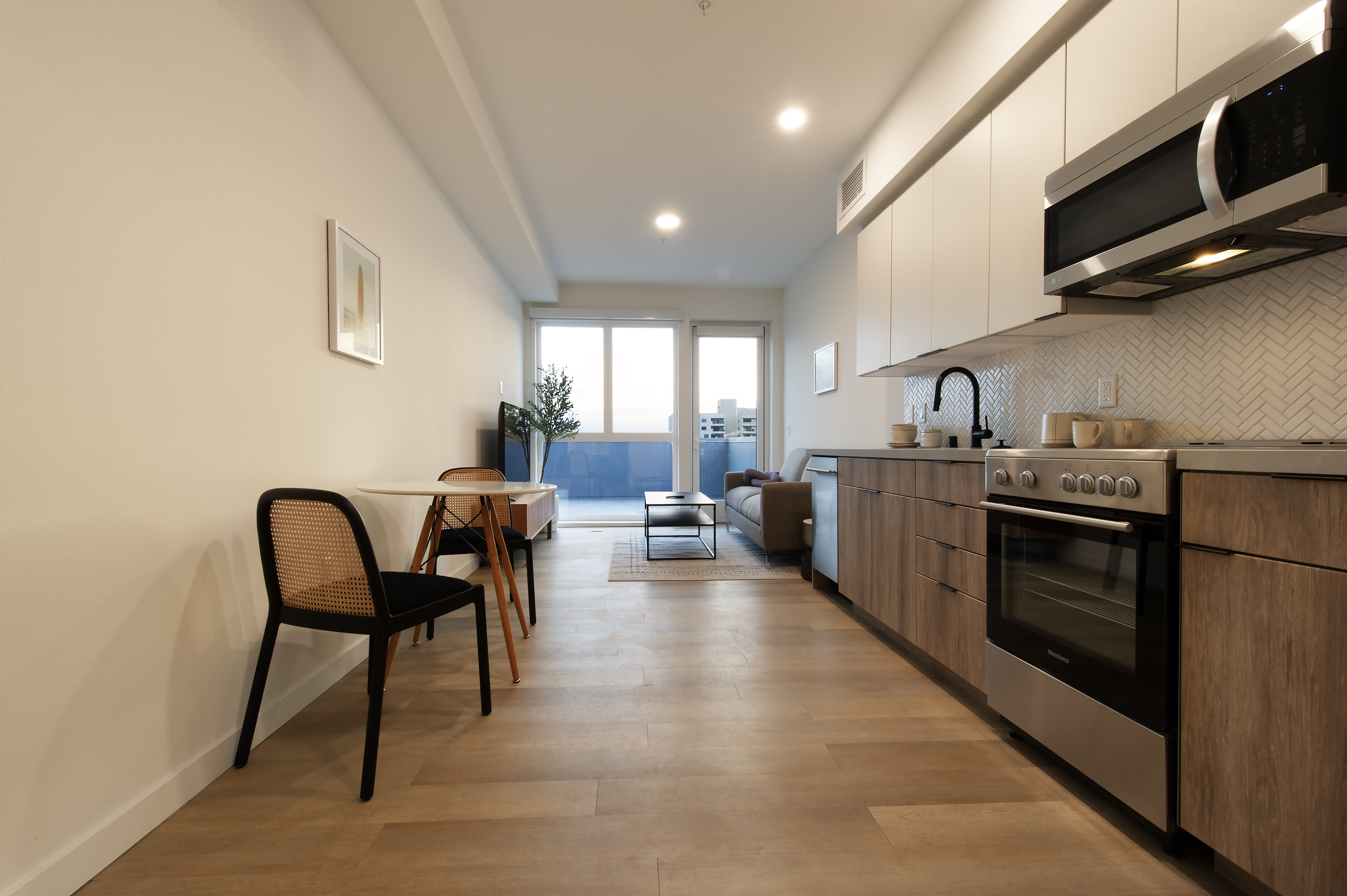 738 Normandie in Koreatown, Los Angeles | Studio, 1- to 3-Bedroom Rentals Available