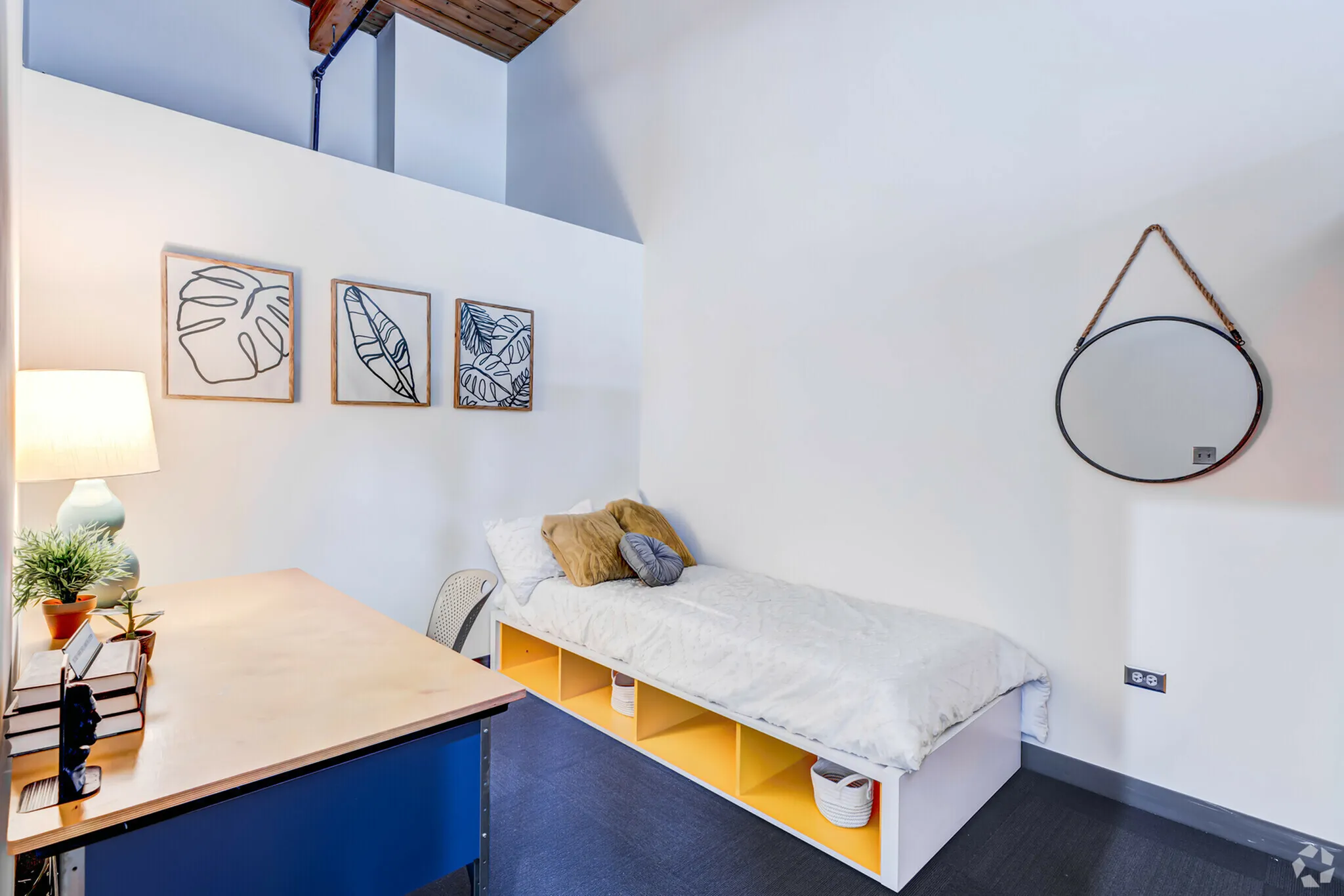 Apartment at Letterman Chicago for Rent in West Loop, Chicago | Tripalink