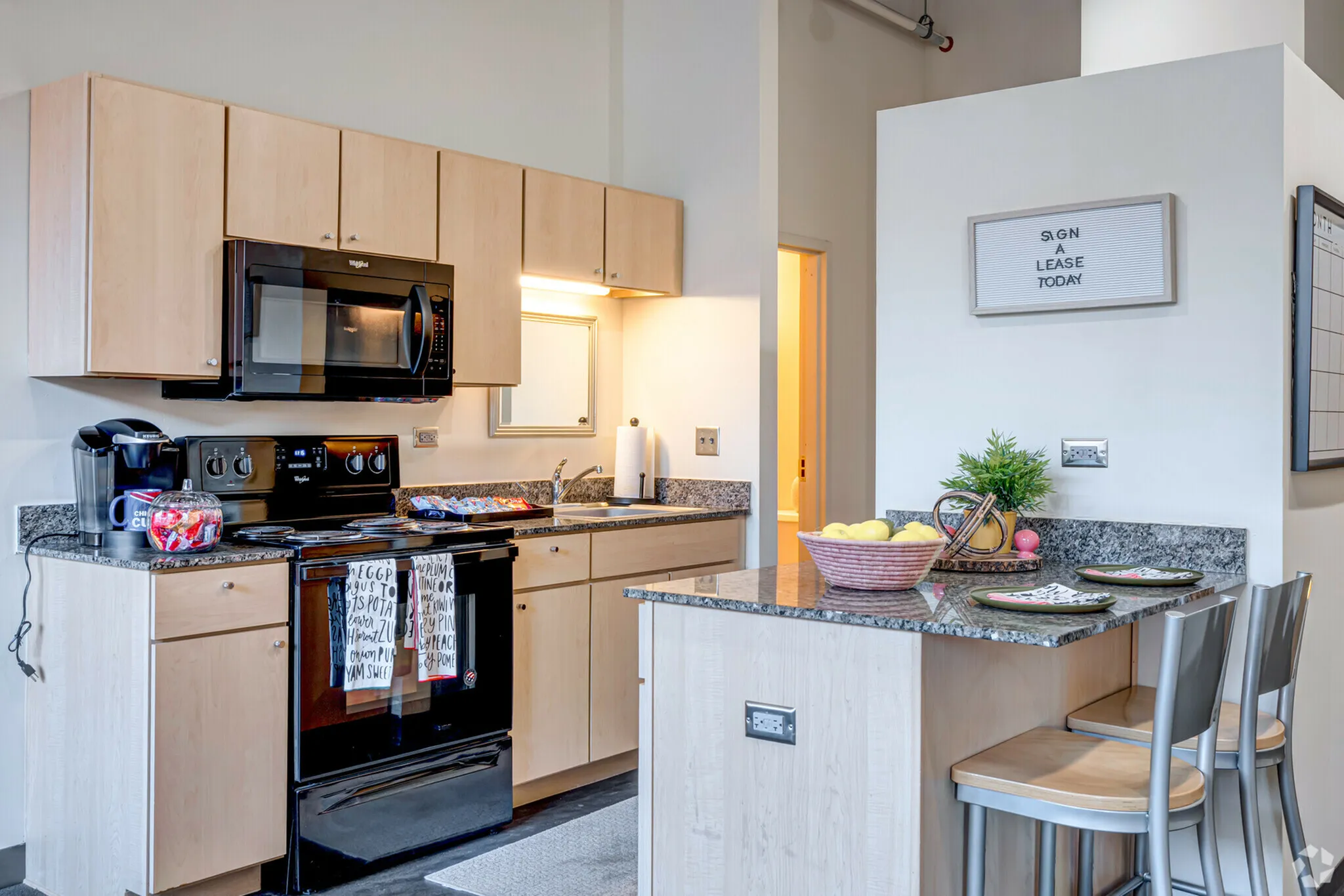 Apartment at Letterman Chicago for Rent in West Loop, Chicago | Tripalink