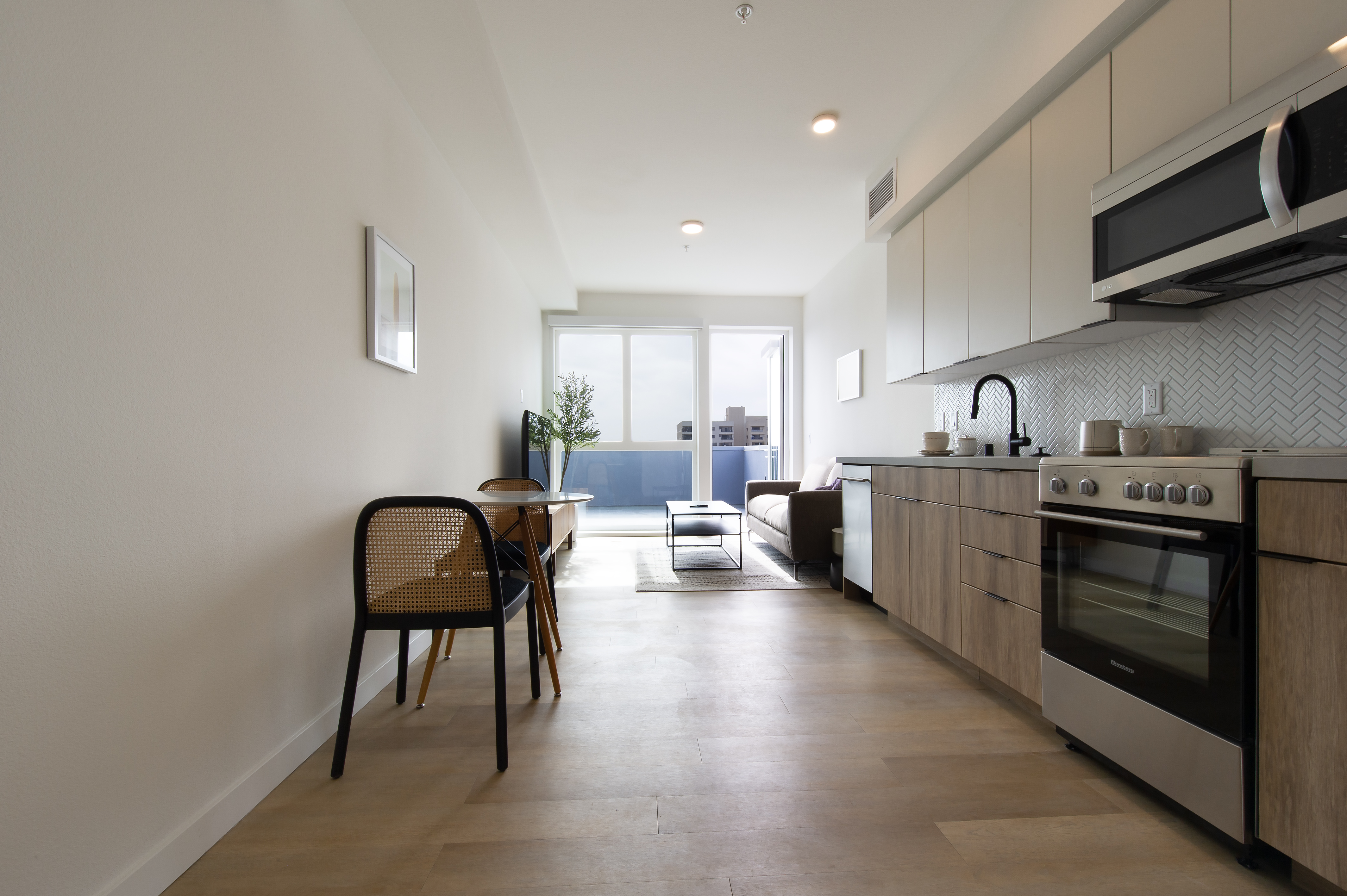 738 Normandie in Koreatown, Los Angeles | Studio, 1- to 3-Bedroom Rentals Available