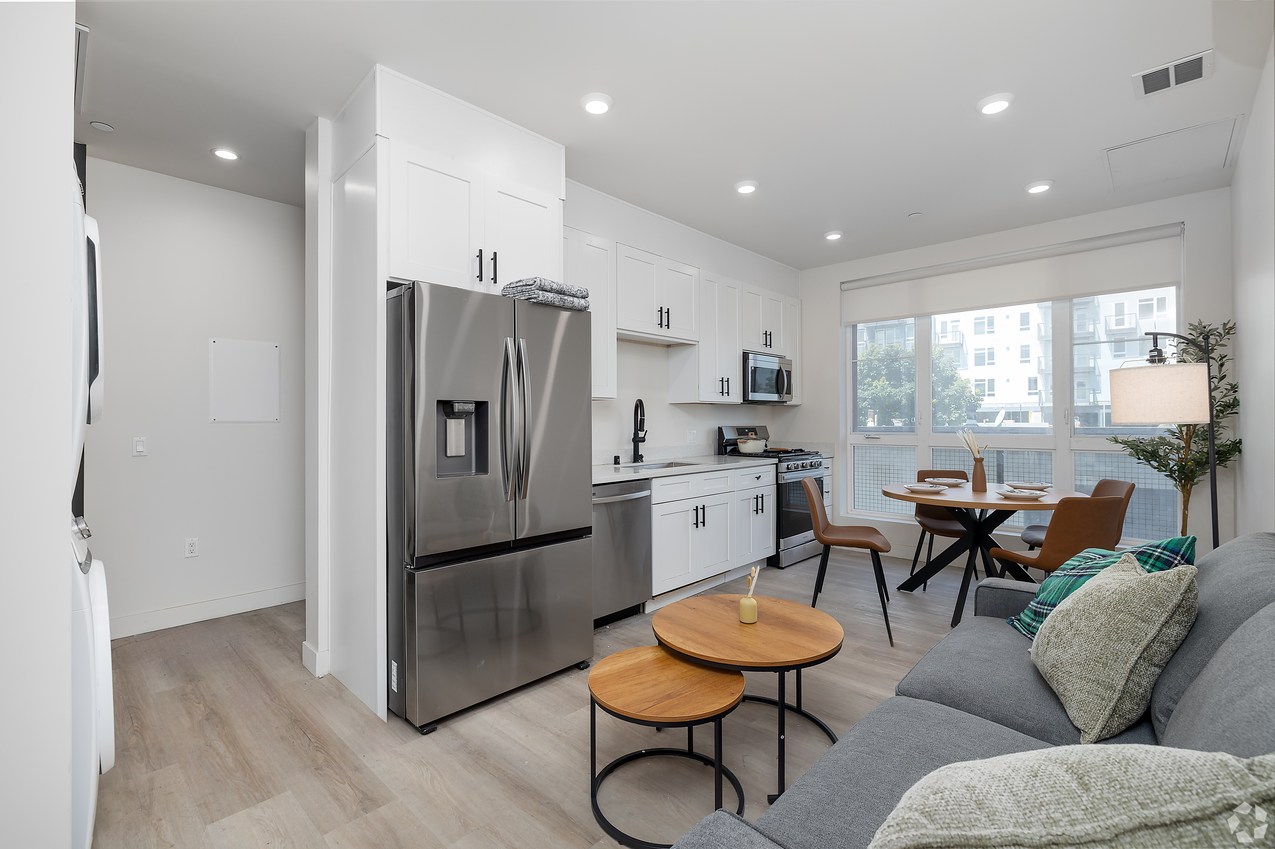 1128 W 37th Dr for Rent cerca de USC | Off-Campus Apartments