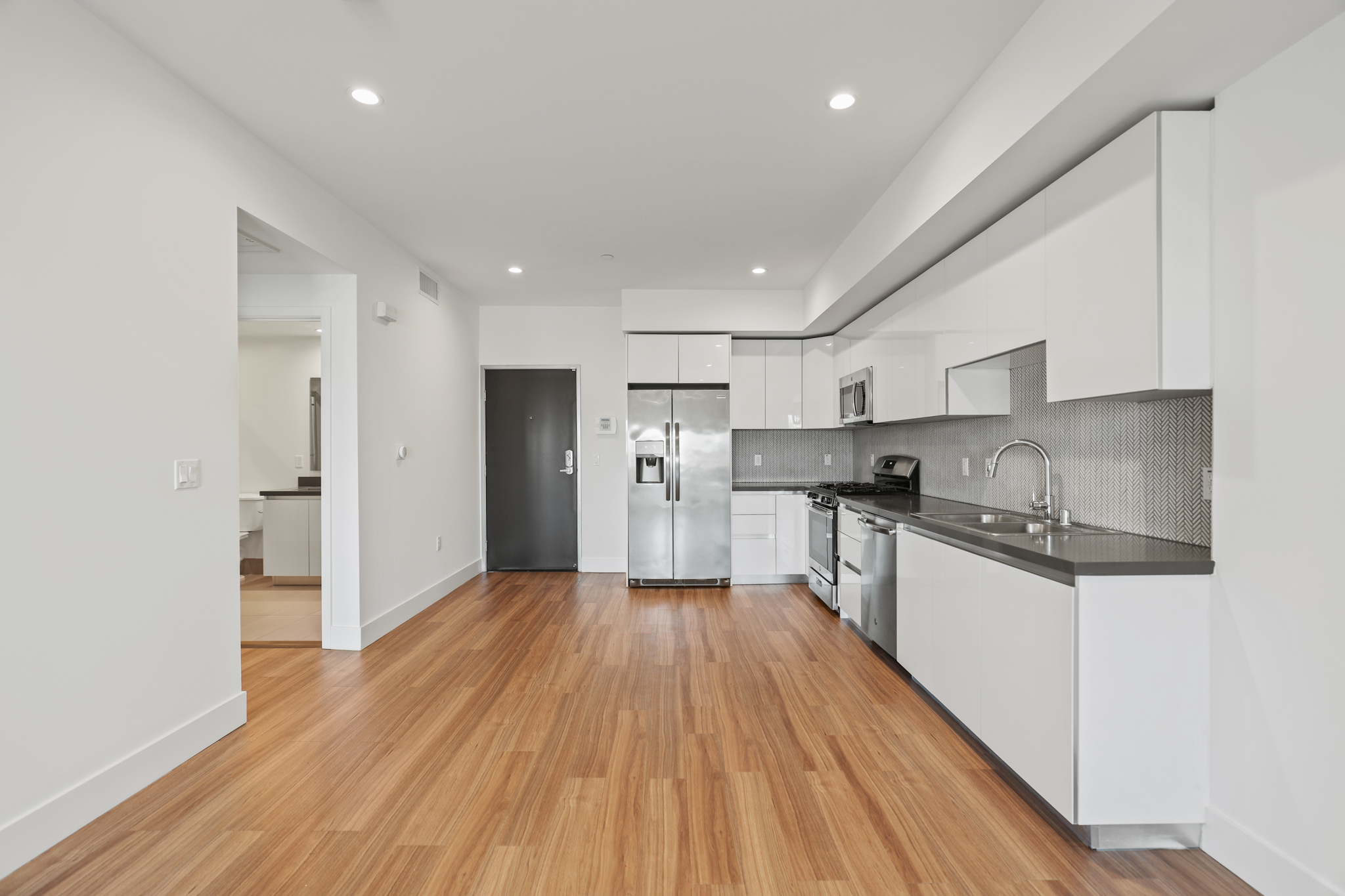 518 N GRAMERCY PL., Los Angeles, CA 90004