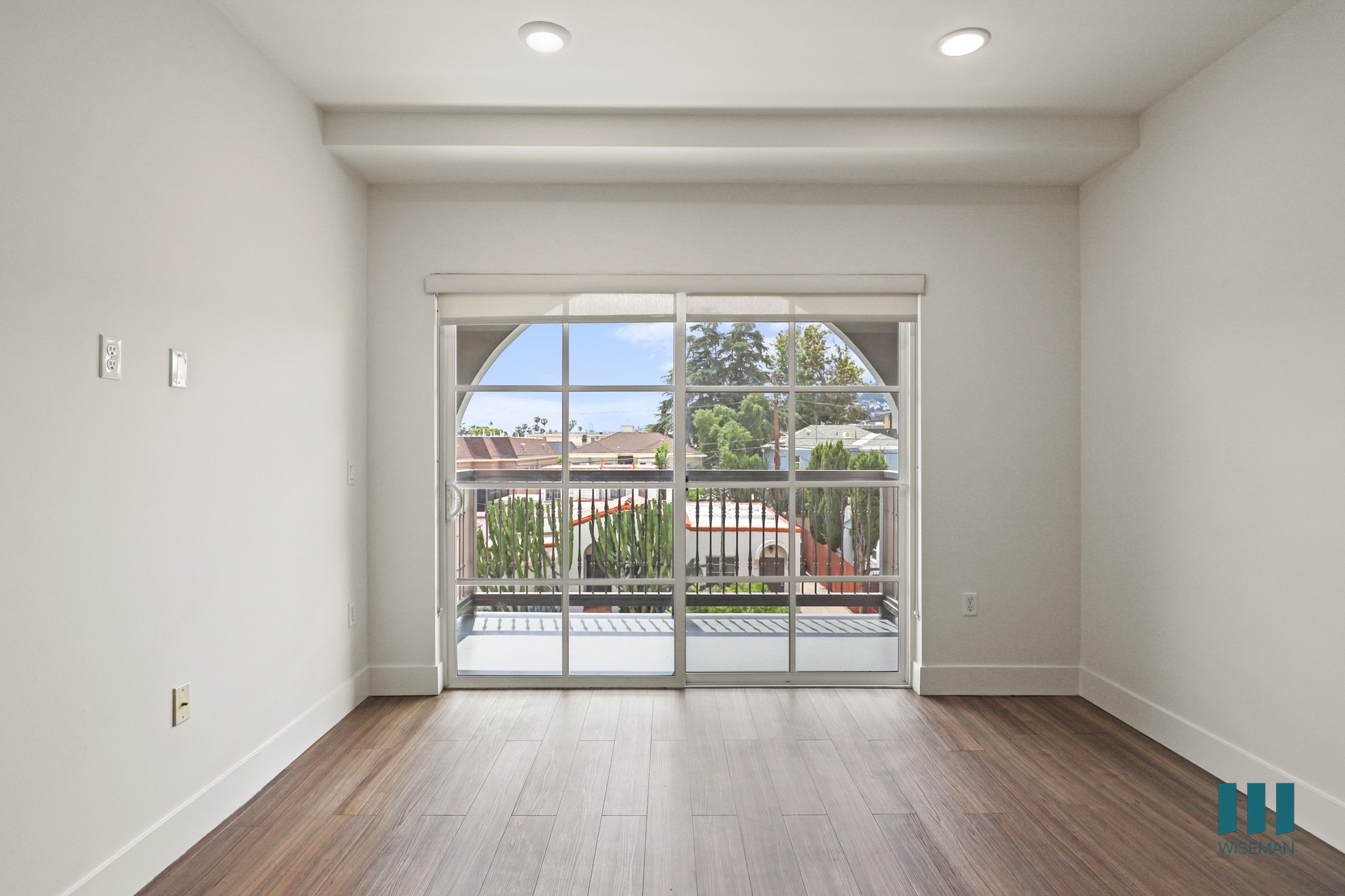 FORMOSA FOUNTAIN BY WISEMAN 1338 FORMOSA AVE., Los Angeles, CA 90046